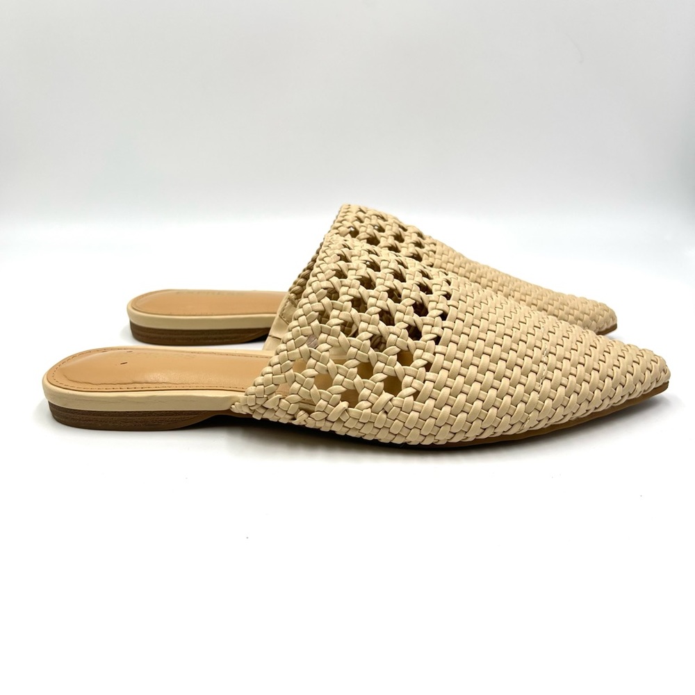 Express Size 7.5 Tan Beige Cream‎ Natural Woven Point Toe Mules Flats Shoes